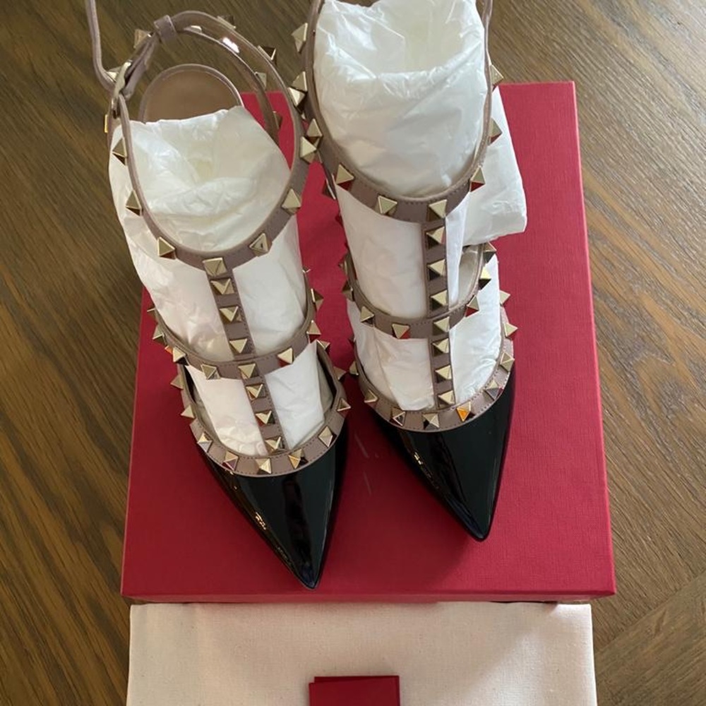 SALE Valentino Garavani Rockstud Slingback Heels - Picture 3 of 7